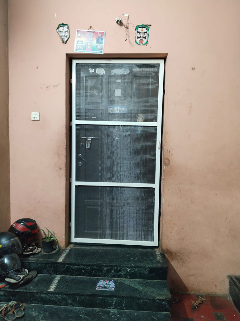 door4